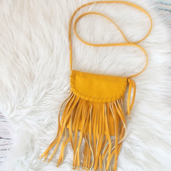 Steve Madden Handbags - Steve Madden fringe mustard yellow crossbody purse